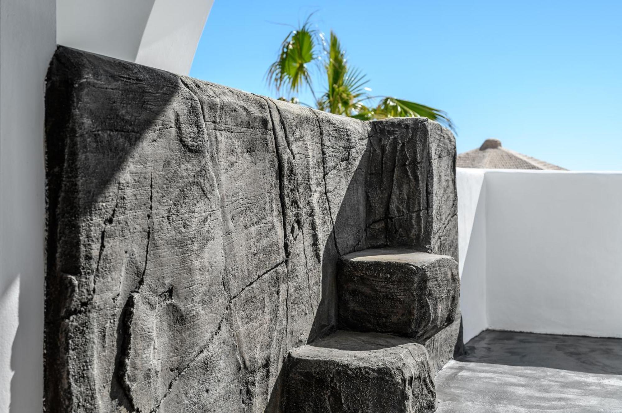Apartahotel Leon Luxury Imerovigli (Santorini)